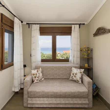 Frida & Rosa By Halu! - In * Kriopigi