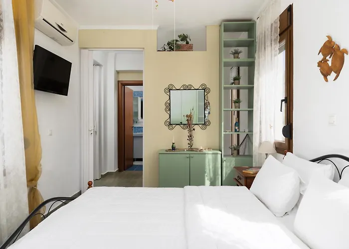 Frida & Rosa By Halu! - In *